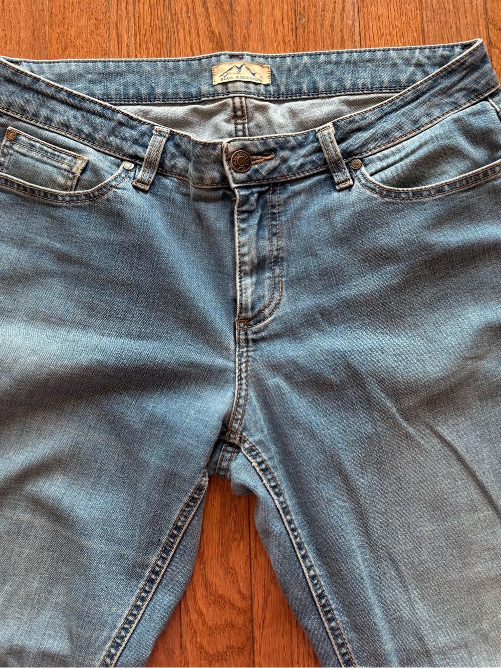 Light Blue Women's Jeans  Blue Mountain Classic Stretch Denim